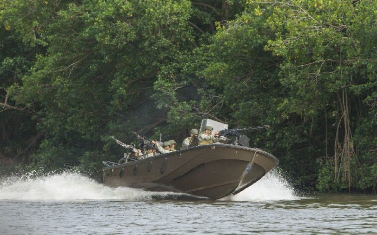 elbaudoseno 2022 04 armada de colombia rescata secuestrados en litoral de san juan f