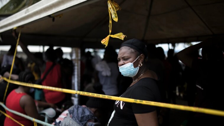 Cinco heridos en accidente de bus con migrantes en Panamá | Noticias de Buenaventura, Colombia y el Mundo