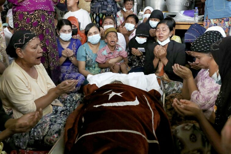 Nuevo número de muertes de civiles desde el golpe 'sin precedentes' en la historia de Myanmar | Noticias de Buenaventura, Colombia y el Mundo