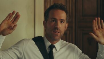 Ryan Reynolds recuerda la forma 'hermosa' en que sus hermanos lo protegieron de su padre después de que le perforaran la oreja sin permiso | Noticias de Buenaventura, Colombia y el Mundo