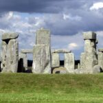 Miles de pozos de caza prehistóricos descubiertos debajo de Stonehenge | Noticias de Buenaventura, Colombia y el Mundo