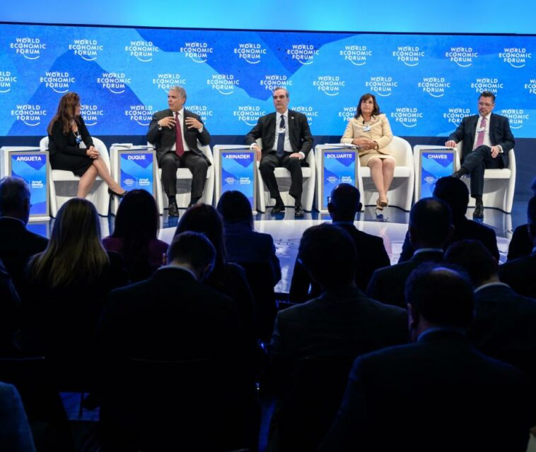 Colombia hace ‘lobby’ en Davos para atraer más inversión extranjera | Finanzas | Economía