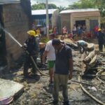 Familia de Corozal perdió su vivienda por un incendio