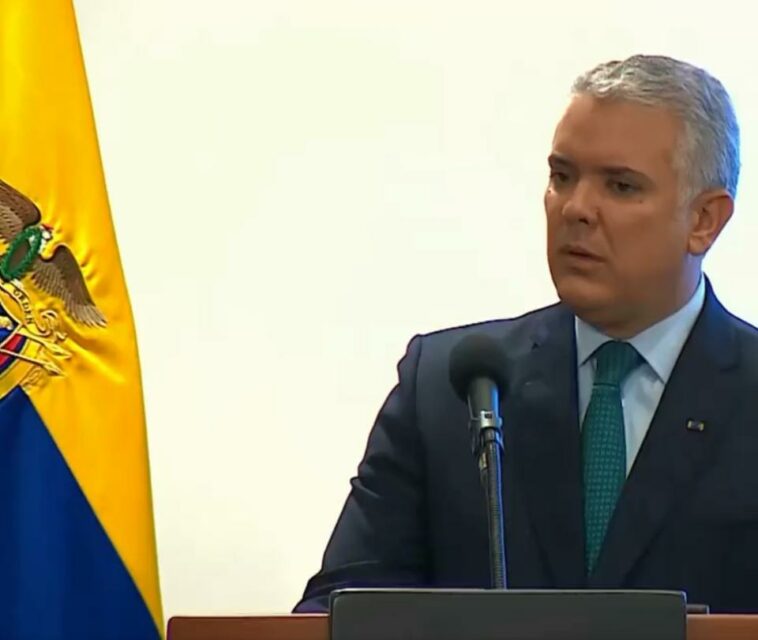 Iván Duque anuncia crecimiento de la economía en Colombia en 2022 | Gobierno | Economía