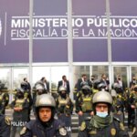 Presidente peruano asiste a Fiscalía por caso de corrupción | Noticias de Buenaventura, Colombia y el Mundo