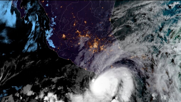 huracan agatha se debilita sobre mexico | Noticias de Buenaventura, Colombia y el Mundo