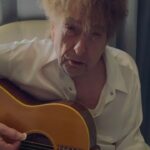 Mira a Bob Dylan cantar "Feliz cumpleaños" por los 80 años de Brian Wilson | Noticias de Buenaventura, Colombia y el Mundo
