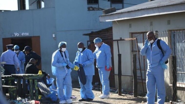 Sudáfrica: 22 Personas Encontradas Muertas En Un Club Nocturno | Noticias  De Buenaventura, Colombia Y El