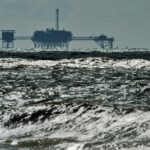 Biden abre la posibilidad de más perforaciones petroleras en alta mar en el Golfo de México | Noticias de Buenaventura, Colombia y el Mundo