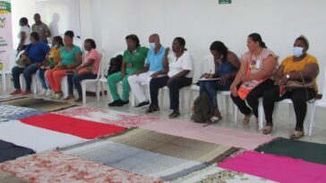 Funcionaras del MEN dictaron taller sobre Salud Mental a docentes de siete colegios oficiales del Distrito  | Noticias de Buenaventura, Colombia y el Mundo