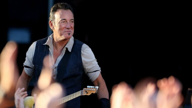El gerente de Bruce Springsteen defiende los precios de los boletos en medio de una reacción violenta | Noticias de Buenaventura, Colombia y el Mundo
