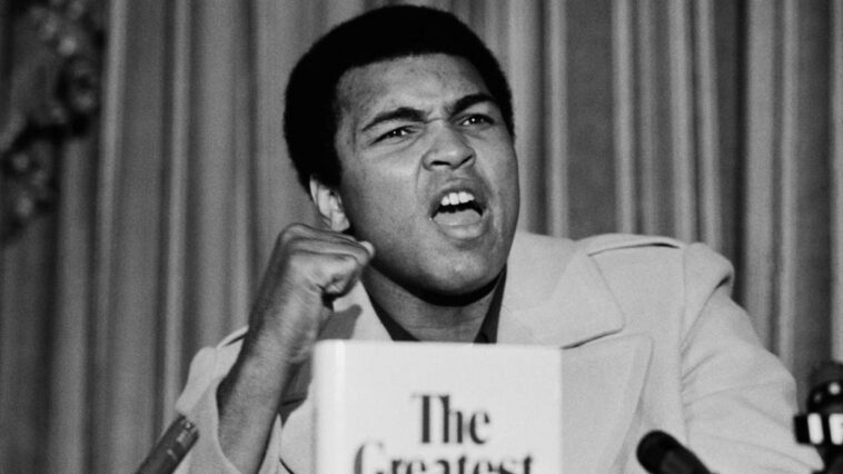 El cinturón del CMB de 'Rumble in the Jungle' de Muhammad Ali se vendió por $ 6.18 millones al dueño de los Colts, Jim Irsay | Noticias de Buenaventura, Colombia y el Mundo