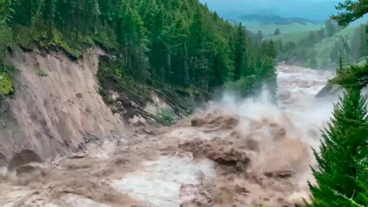 Video muestra furiosas inundaciones en Yellowstone | Noticias de Buenaventura, Colombia y el Mundo