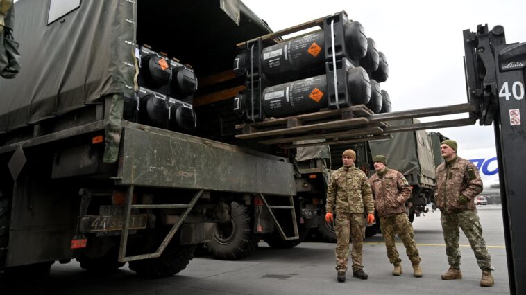 Biden autoriza el paquete de armas más grande hasta ahora para Ucrania, elevando el compromiso de EE. UU. a $ 9.8 mil millones | Noticias de Buenaventura, Colombia y el Mundo