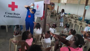 En Brigada de Salud liderada por el Hospital San Agustín y la Cruz Roja Colombiana se atendieron más de dos mil personas del río Naya  | Noticias de Buenaventura, Colombia y el Mundo