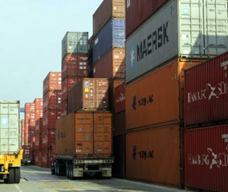 Exportadores piden revisar condiciones de zonas francas | Reforma tributaria | Economía