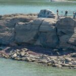 Las aguas que se hunden en el río Yangtze de China revelan un trío de estatuas budistas | Noticias de Buenaventura, Colombia y el Mundo
