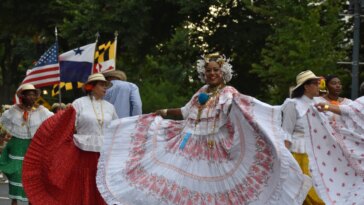 Colorido latinoamericano muestra orgullo de herencia hispana en Washington | Noticias de Buenaventura, Colombia y el Mundo