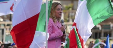 Giorgia Meloni y su partido de extrema derecha Hermanos de Italia encabezan la votación en las elecciones italianas, según muestra una encuesta a boca de urna | Noticias de Buenaventura, Colombia y el Mundo