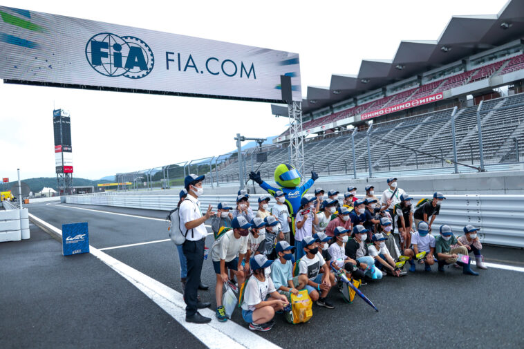 Los alumnos de las escuelas primarias locales se reúnen en el Campeonato Mundial de Resistencia de la FIA en Fuji | Noticias de Buenaventura, Colombia y el Mundo