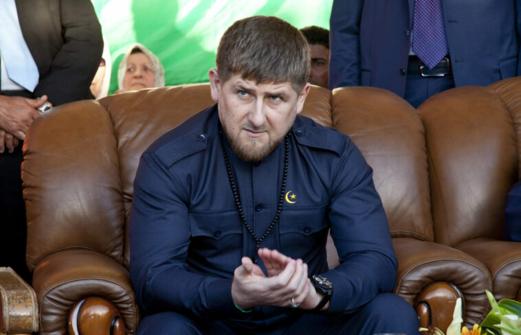 El líder checheno de Rusia ofrece a Ucrania la oportunidad de rendirse en la región de Kherson | Noticias de Buenaventura, Colombia y el Mundo