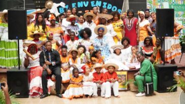Se realizó el II Desfile de Trajes Típicos y Moda Afro en Buenaventura  | Noticias de Buenaventura, Colombia y el Mundo