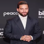 Maluma estrenó su sencillo 'Junio', en el escenario de los Billboard Latinos 2022