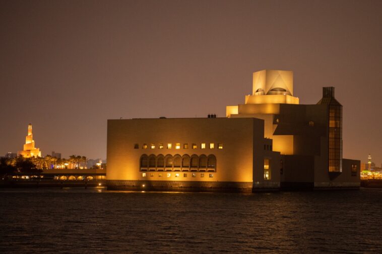 Reabre el renovado Museo de Arte Islámico de Qatar, Philippe Parreno diseña el set de Louis Vuitton y más: Morning Links para el 5 de octubre de 2022 | Noticias de Buenaventura, Colombia y el Mundo
