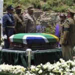 Estado acusado de ocultar pruebas en caso de fraude funerario de Mandela | Noticias de Buenaventura, Colombia y el Mundo