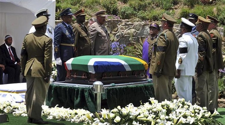 Estado acusado de ocultar pruebas en caso de fraude funerario de Mandela | Noticias de Buenaventura, Colombia y el Mundo