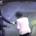 Policía de Nueva York busca a hombre que le robó bolso a anciana que le estaba dando dinero | Noticias de Buenaventura, Colombia y el Mundo