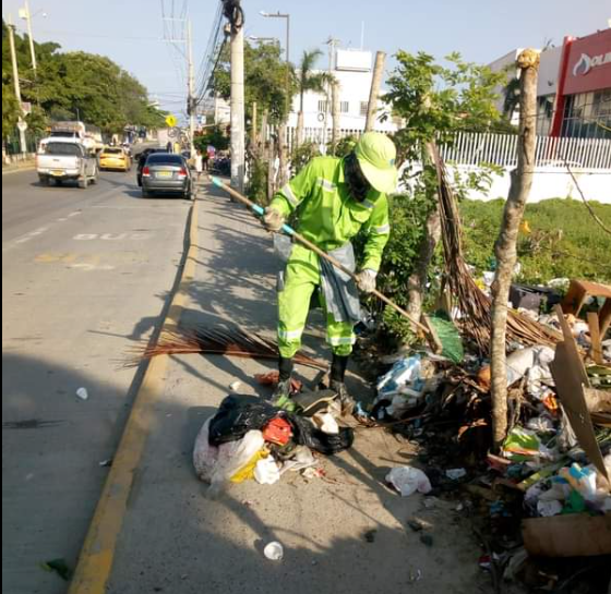 Pacaribe continúa su labor de recuperar espacios públicos ocupados con residuos sólidos o basuras