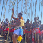 Jóvenes doncellas piden al rey Misuzulu que preserve la cultura y las tradiciones zulúes | Noticias de Buenaventura, Colombia y el Mundo