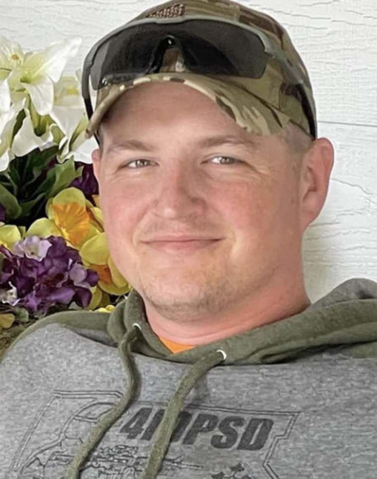 Hombre de Idaho y veterano del ejército de EE. UU. Muerto mientras luchaba en Ucrania, la familia dice: "Sé que su alma ha encontrado la paz" | Noticias de Buenaventura, Colombia y el Mundo