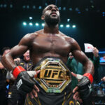 UFC 280: Aljamain Sterling defiende el título con nocaut técnico de un lesionado TJ Dillashaw | Noticias de Buenaventura, Colombia y el Mundo