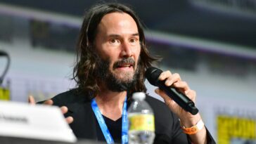 Keanu Reeves está considerando tomar la silla de director para su próxima película | Noticias de Buenaventura, Colombia y el Mundo