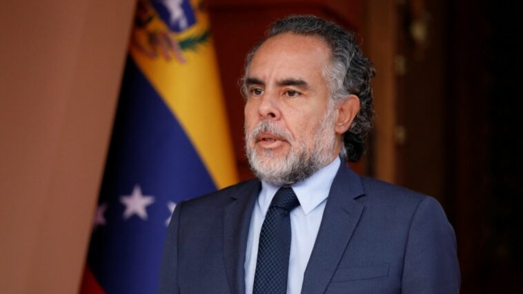 Embajador de Petro en Caracas insulta a Guaidó y la oposición exige “respeto” | Noticias de Buenaventura, Colombia y el Mundo