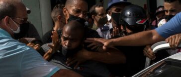 "Injusto e inhumano": EEUU lamenta que Cuba impidiera reunión con familiares de manifestantes presos tras el 11J | Noticias de Buenaventura, Colombia y el Mundo