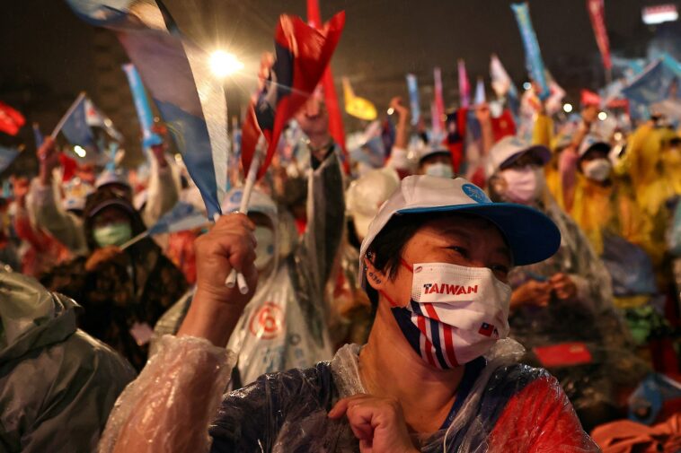 Los votantes de Taiwán se dirigen a las elecciones locales bajo la sombra de la amenaza de invasión de China | Noticias de Buenaventura, Colombia y el Mundo