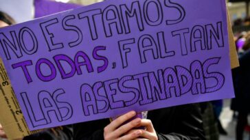 Crisis de violencia contra la mujer en América Latina: activistas toman las calles en protesta | Noticias de Buenaventura, Colombia y el Mundo