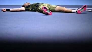 Rublev gana el enfrentamiento ruso con Medvedev en las Finales ATP | Noticias de Buenaventura, Colombia y el Mundo