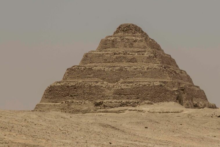 Pirámide de una reina previamente desconocida, cientos de momias descubiertas en Egipto | Noticias de Buenaventura, Colombia y el Mundo
