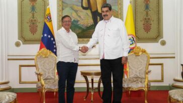 Petro y Maduro discutieron el regreso de Venezuela al Sistema Interamericano de DDHH