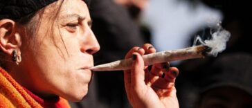 Fumar cannabis puede ser más dañino para los pulmones que el tabaco: estudio | Noticias de Buenaventura, Colombia y el Mundo