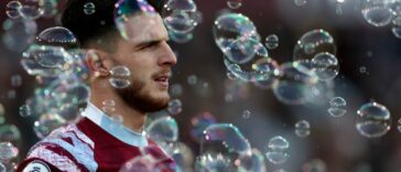 ¿Alguna vez te has preguntado por qué West Ham canta 'I'm Forever Blowing Bubbles'? | Noticias de Buenaventura, Colombia y el Mundo