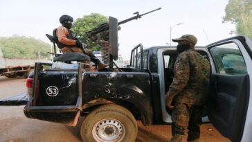 Pistoleros nigerianos secuestran a 60 en el último ataque en el noroeste | Noticias de Buenaventura, Colombia y el Mundo