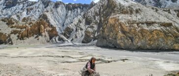 A medida que los glaciares se derriten pero el agua se seca, emergen migrantes climáticos en el último reino prohibido de Nepal | Noticias de Buenaventura, Colombia y el Mundo
