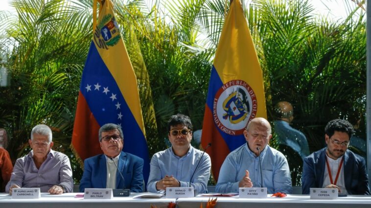 Gobierno colombiano y ELN cierran primer ciclo de negociaciones, México será la nueva sede | Noticias de Buenaventura, Colombia y el Mundo