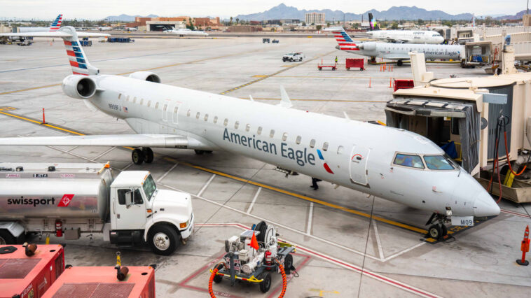 American Airlines está descartando la aerolínea regional Mesa, citando problemas financieros y operativos | Noticias de Buenaventura, Colombia y el Mundo