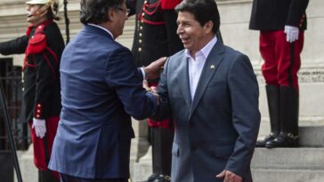 Petro sobre Pedro Castillo y crisis política en Perú